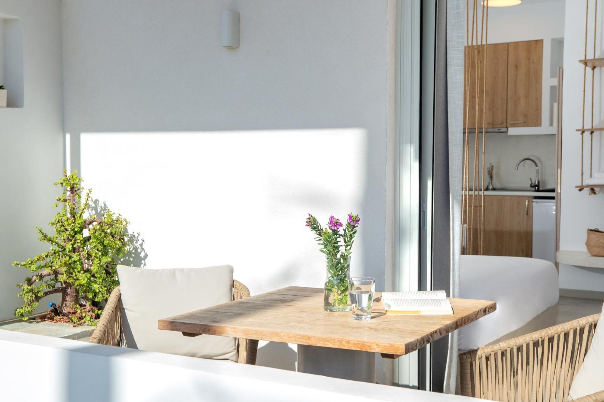 Niriis Sea View Studio Melite Batsi 바트시 외부 사진