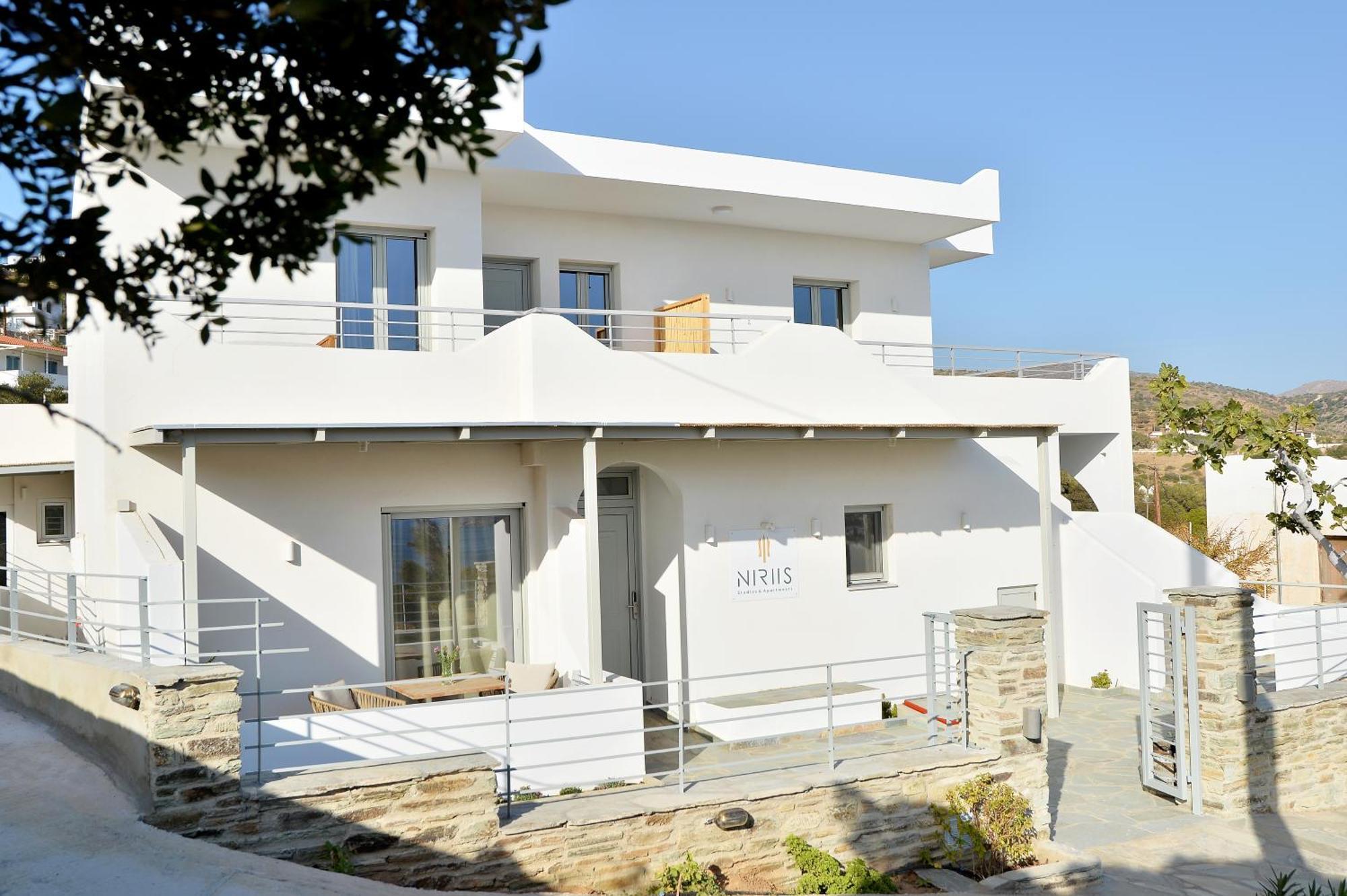 Niriis Sea View Studio Melite Batsi 바트시 외부 사진